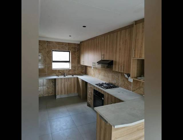 2 BEDROOM PROPERTY TO RENT IN DALPARK
